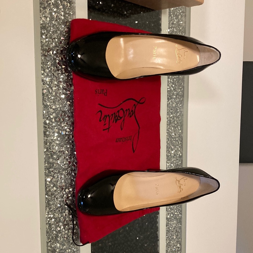 Christian Louboutin Woman size 38.5 Lady Gena black patent leather pump
